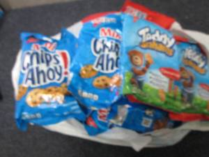 lot 441 image: 18 Bags Assorted Cookies...