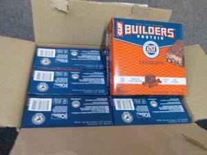 lot 467 image: Case of 6- 6pks Clif Builders Prote...