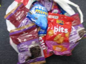 lot 478 image: 18 Bags Assorted Cookies...