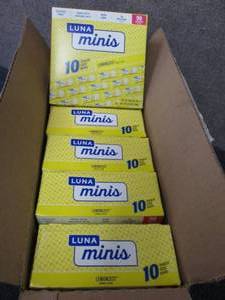 lot 490 image: 6- 10pks Luna Minis LemonZest...