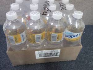 lot 516 image: 12- 24 oz Bottles Propel Mango...
