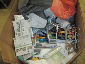 lot 84 image: pallet of misc please see pictures ...