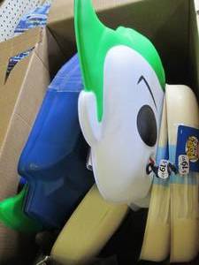 lot 134 image: box of big pop masks ...
