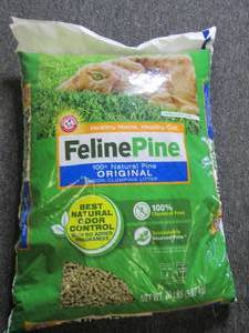 lot 153 image: bag of feline pine all natural pine...
