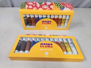 lot 59 image: 2 New Mondo Llama Paint Sets
