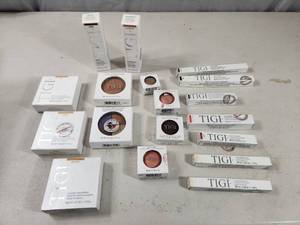 lot 132 image: New TIGI Makeup