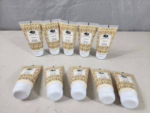 lot 153 image: 10 New Origins Ginger Hand Lotion