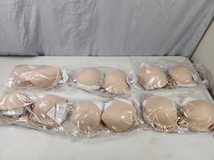 lot 185 image: 6 New Auden Bras