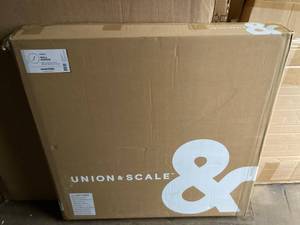 lot 13 image: Large Wall Mirror