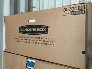 lot 17 image: Bankers Boxes