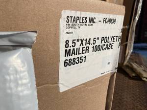 lot 54 image: Poly Bubble Mailers