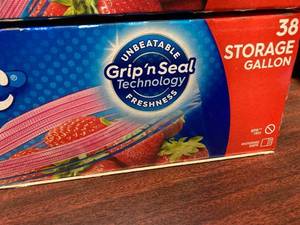 lot 57 image: Ziploc Gallon Bags
