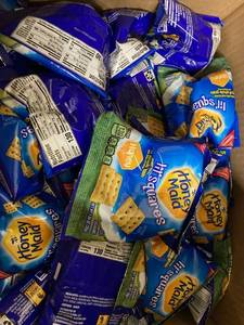 lot 79 image: Lil Squares Graham Crackers