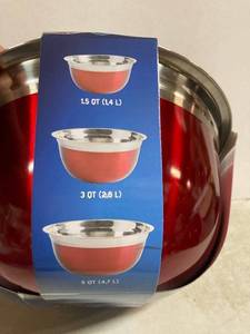 lot 99 image: Stainless Mixing Bowls