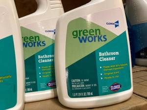 lot 120 image: GreenWorks Bathroom Cleaner