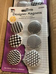 lot 41 image: Bulk Designer Magnets