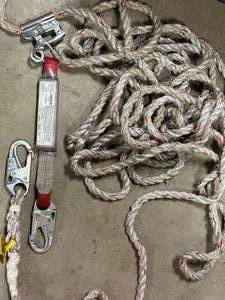 lot 25 image: 3M Protect a Rope Adjuster 1340005 $174 on Amazon