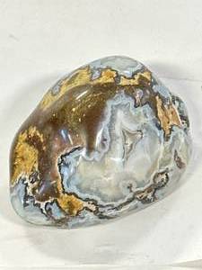 lot 57 image: Montana Moss Agate
