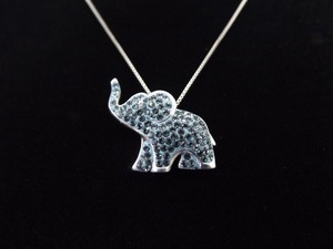 .925 Sterling Silver Blue Swarovski Crystal Elephant Pendant Necklace