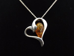 .925 Sterling Silver Orange Yellow Amber Heart Pendant Necklace