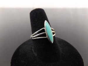 .925 Sterling Silver Sleeping Beauty Turquoise Cabochon Ring Size 8.25