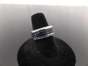 .925 Sterling Silver Sapphire Zirconia Crystal Band Ring Size 7