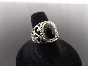 .925 Sterling Silver Black Onyx Cabochon Ring Size 7