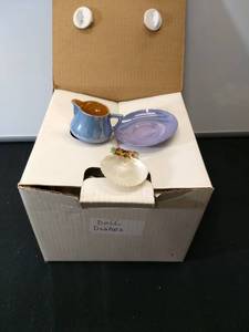 lot 48 image: Vintage Meito China from Japan (Great Shape and Well Maintained)