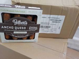 lot 16 image: 10 - 10 oz Frozen Pkgs Gilberts Chi...