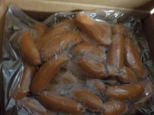 lot 32 image: 11 lb. Bag Frozen Knockwurst...