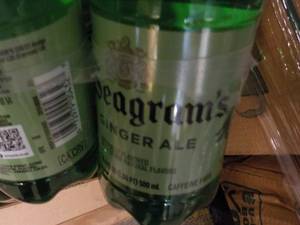lot 93 image: 24 Pack Seagrams Ginger Ale...