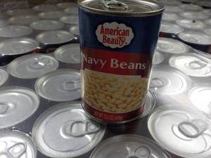 lot 121 image: 24 pack American Beauty Navy Beans...