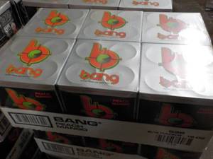 lot 131 image: 24 Pack Peach Mango Bang...