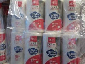 lot 146 image: 48 Rolls White Cloud 3 ply Toilet P...