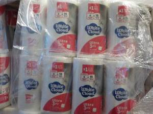 lot 148 image: 48 Rolls White Cloud 3 ply Toilet P...