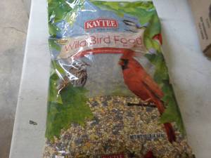 lot 188 image: 10 lb. Bag Kaytee Wild Bird Food...