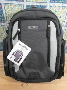 lot 6 image: Bananafish Amory Diaper Bag Backpack - Gray