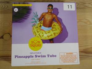 lot 11 image: Pineapple with Top Leaves Ring Float - Sun Squad