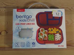 lot 12 image: Bentgo Kids Chill Leak-Proof Lunch Box