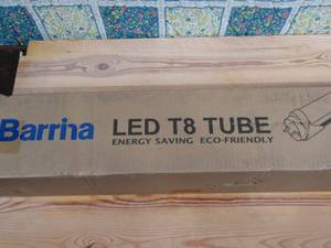 lot 89 image: Barrina T8 T10 T12 LED Light Tube, 4FT, 24W, 6000K (Super Bright White), 3200 Lumens, Dual-End Powered, Clear Cover, T8 T10 T12 Fluorescent Light Bulbs Replacement, ETL Listed, Ballast Bypass, 16-Pack
