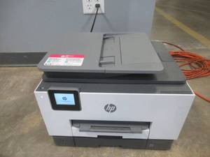 HP OfficeJet Pro 9025 Wireless Color All-in-One Printer - USED in Retail Office, In Nice Working Condition, SOLD AS IS