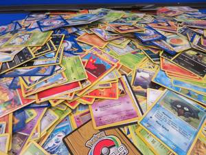POKEMON CARDS