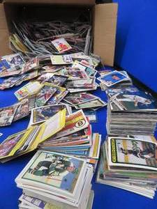 COLLECTABLE CARDS