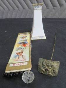 ANTIQUE LADYS ITEMS