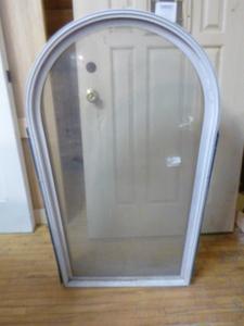 lot 13 image: Domed Window