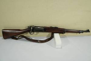 lot 12 image: 1904 Springfield Model 1898 .30-40 Krag Jorgensen Carbine US Military Bolt Action Rifle