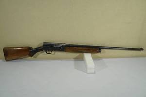 lot 25 image: 1953 FN Browning A-5 Semi-Auto 12 Gauge Shotgun