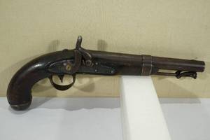 lot 58 image: A Waters 1840 Percussion Cap .54 Cal Black Powder Pistol