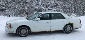 lot 4 image: 2003 Cadillac DeVille