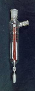 lot 72 image: Lab Glassware
